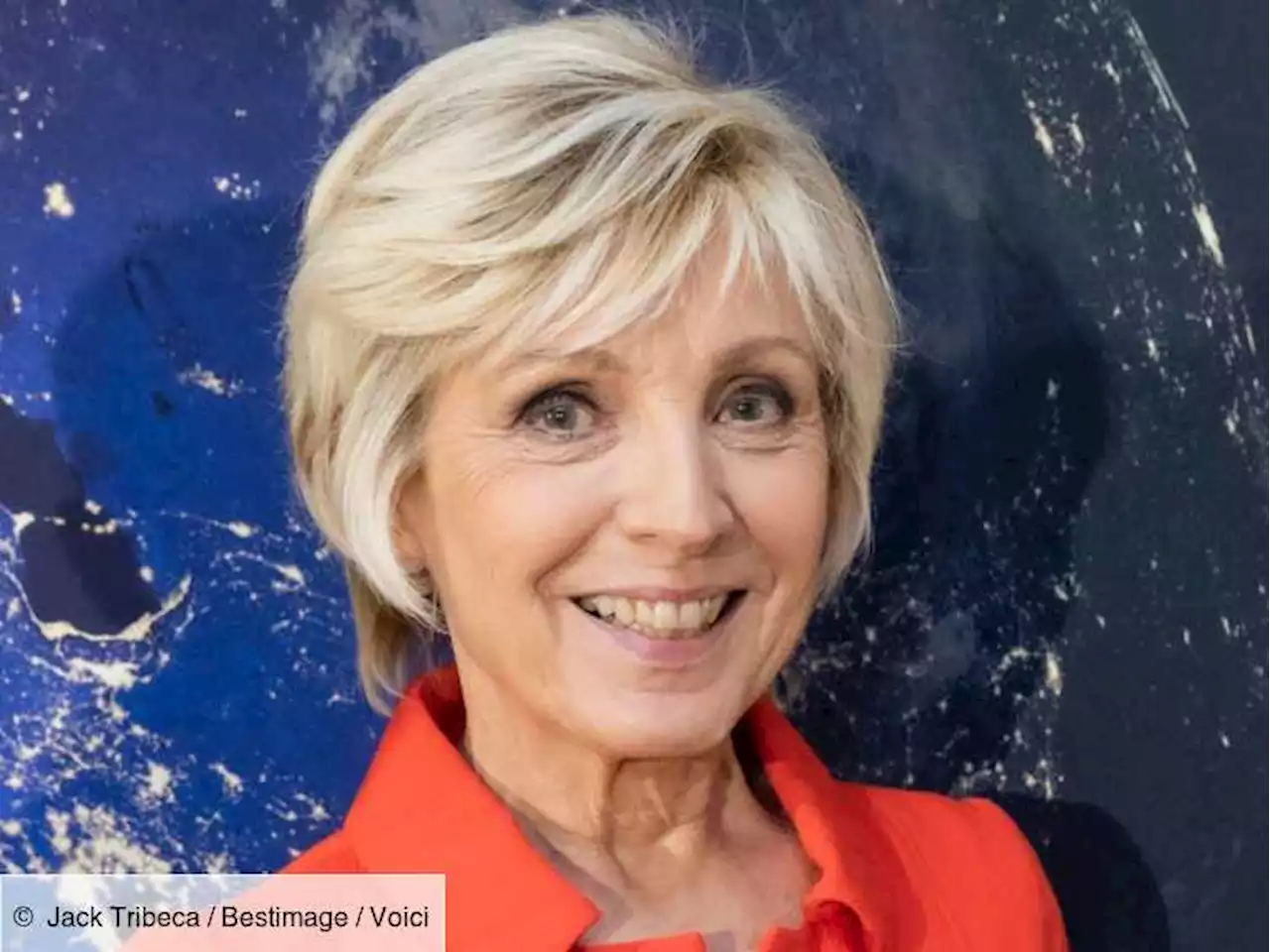 Evelyne Dhéliat : ces mots qu’elle prononce avant chaque bulletin météo - Voici