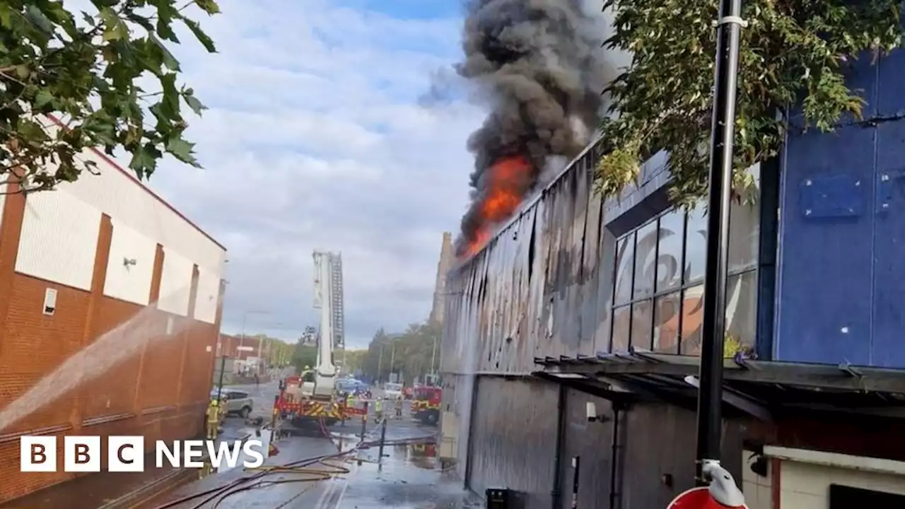 Leicester roads to close as fire-hit nightclub demolished