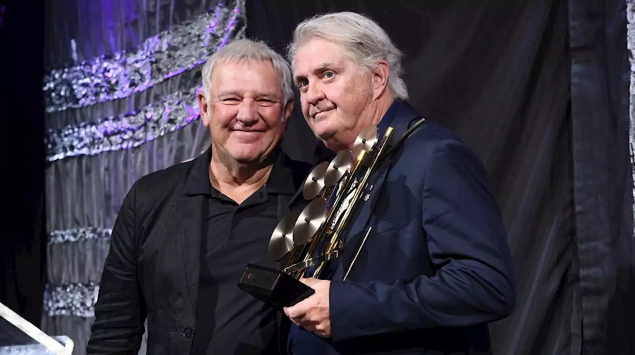 Rush’s Alex Lifeson Honors ‘Life Is a Highway’ Singer Tom Cochrane With SOCAN Cultural Impact Award