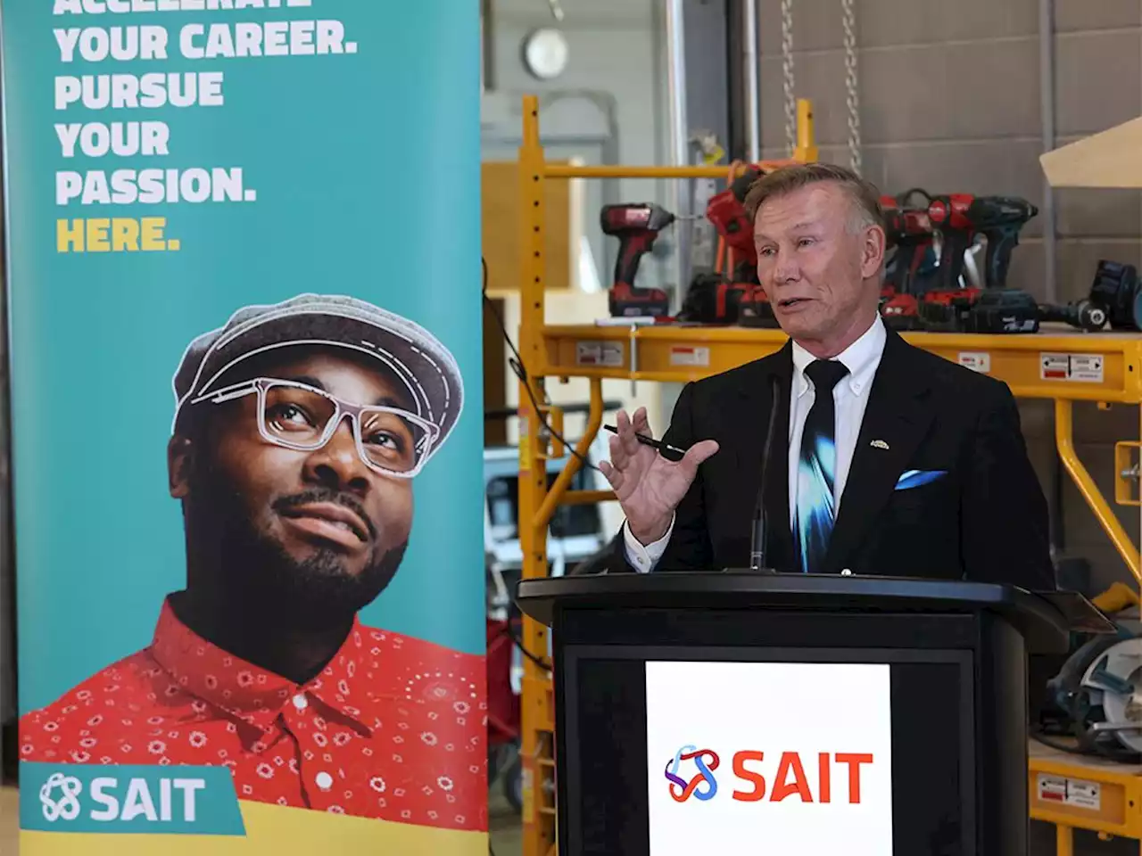 New $15M scholarship fund takes aim at construction labour shortage