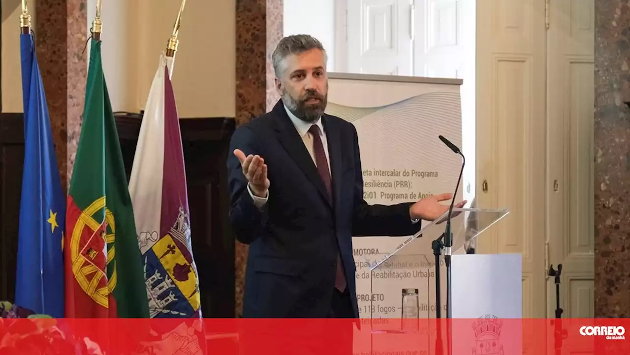 Pedro Nuno Santos diz que dúvidas sobre incompatibilidades no caso que envolve empresa do pai ficaram 'sanadas' em 2019