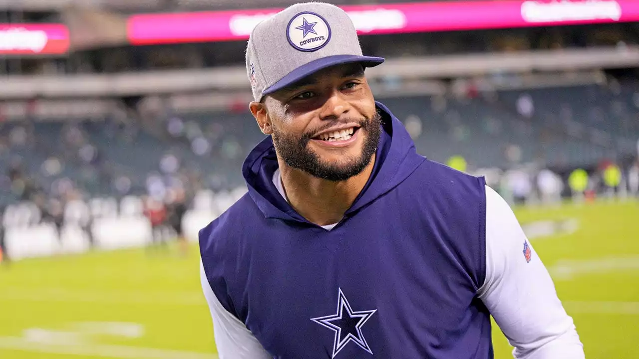 Cowboys’ Dak Prescott ‘determined’ to play in Week 7 against Lions, owner Jerry Jones says