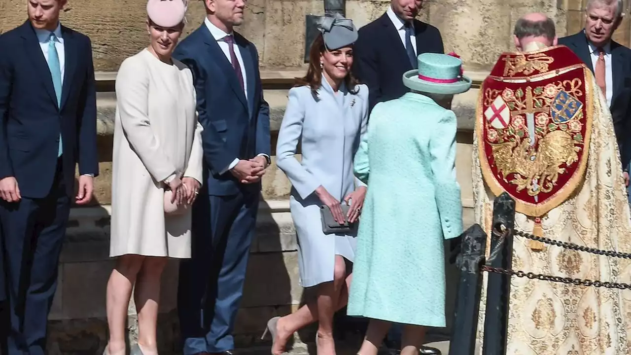 Queen Elizabeth (†): Diese kuriosen Knicksregeln legte sie für weibliche Royals fest