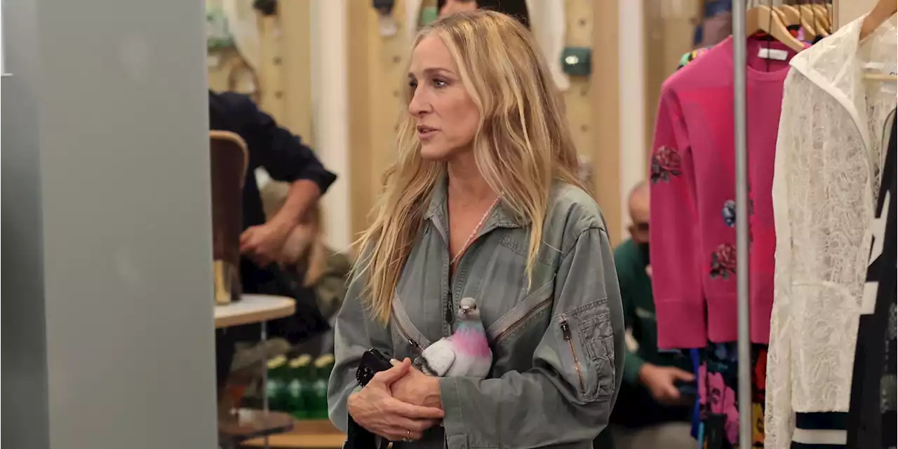 The True Story Behind Carrie Bradshaw's $890 Pigeon Clutch