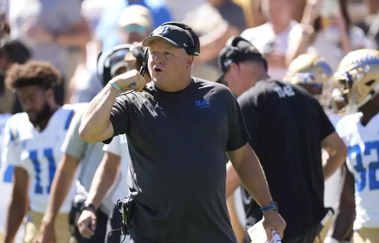 Chip Kelly, UCLA prepare for ‘business trip’ to Oregon