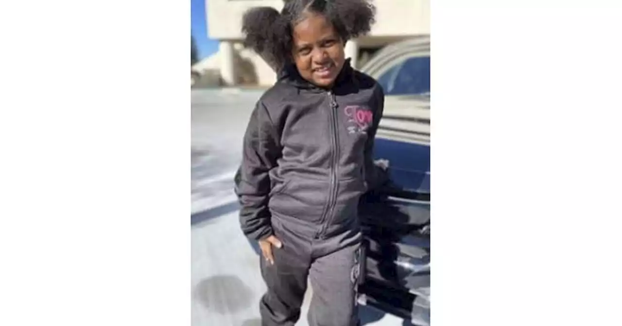 They begged social workers to save 8-year-old Sophia Mason. She was found dead in a bathtub