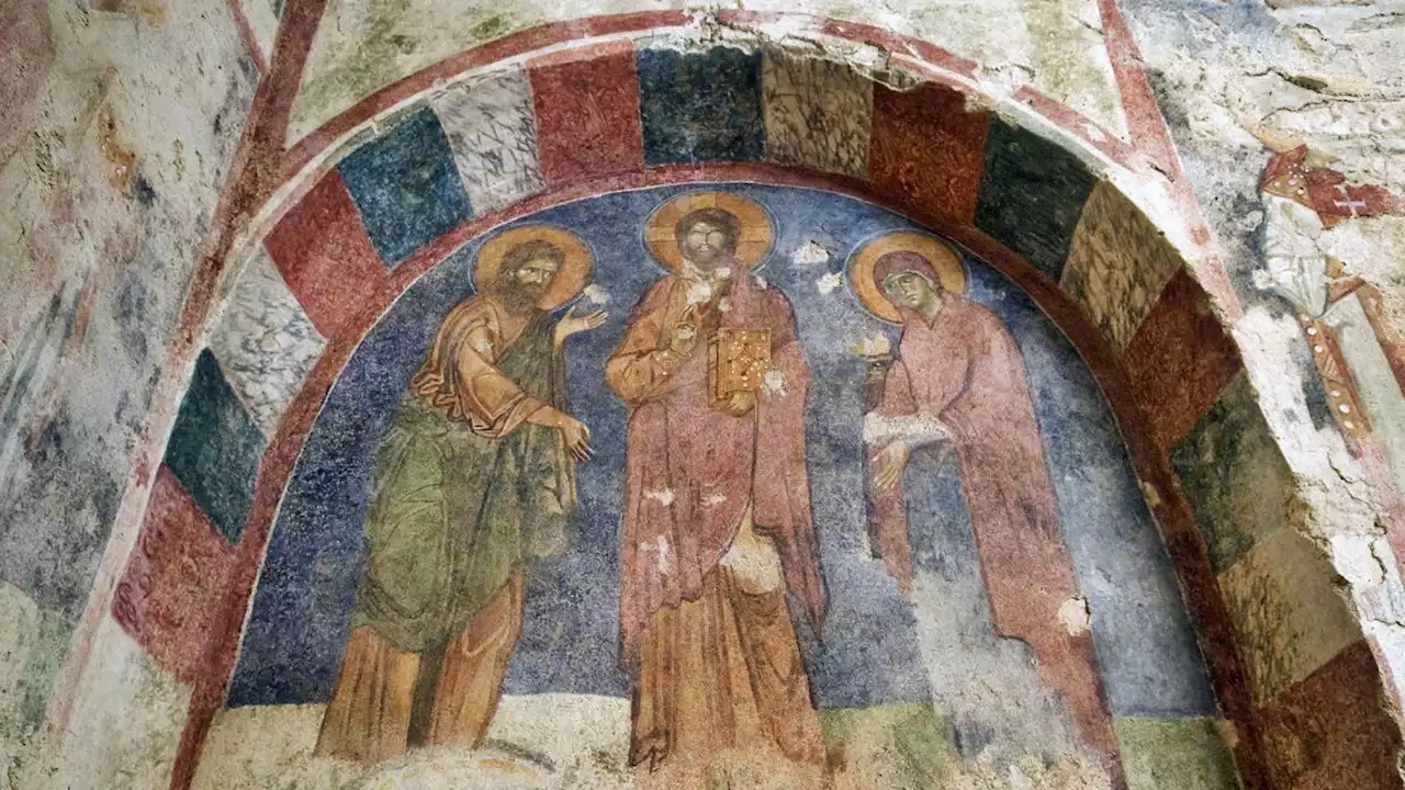 Exact burial spot of St. Nicholas, inspiration for Santa Claus, discovered in Turkish church