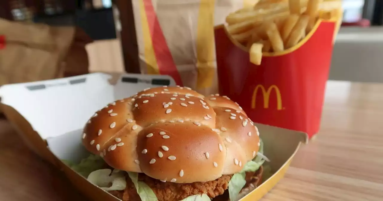 I tried the new McDonald's McCrispy & it was totally outshone by something else