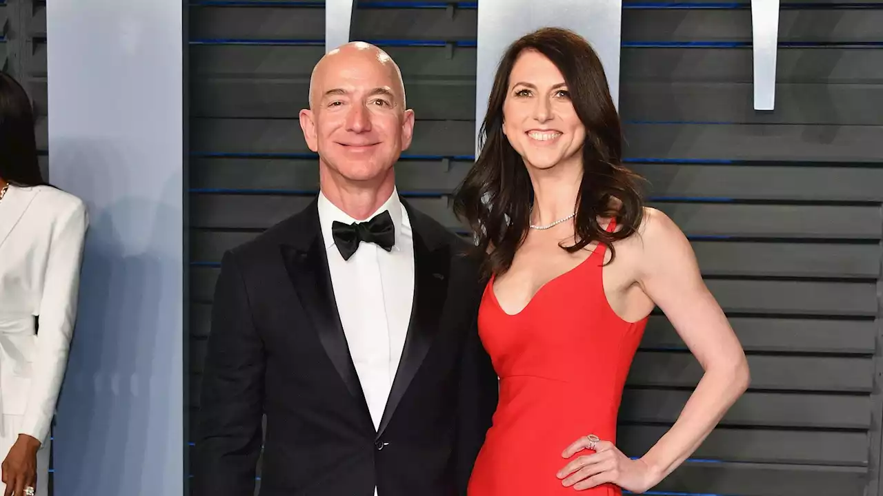 Jeff Bezos' Ex spendet fast 86 Mio. Euro an Pfadfinderinnen!