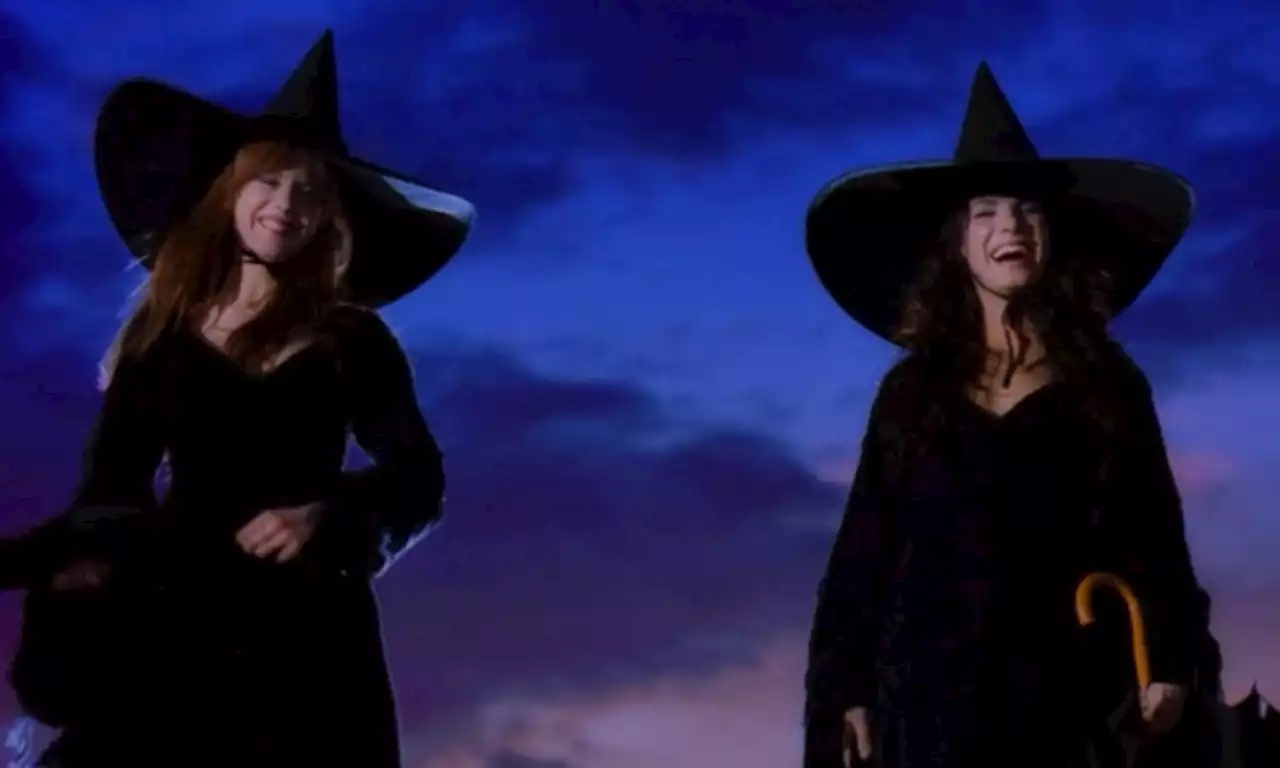 I Rewatched 'Practical Magic' As An Adult, & It's Flawed But Still Fun