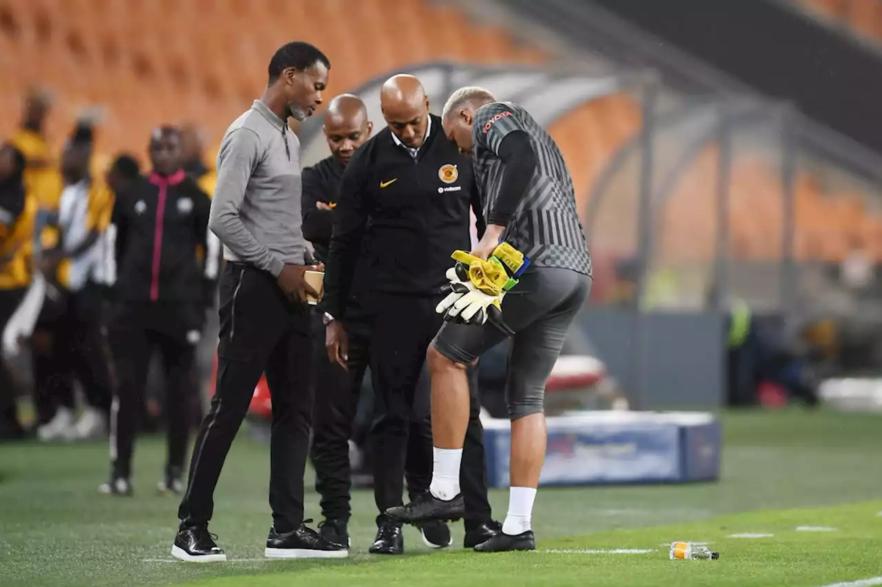 Zwane Explains Khune's Exclusion Before Galaxy Clash | Soccerladuma