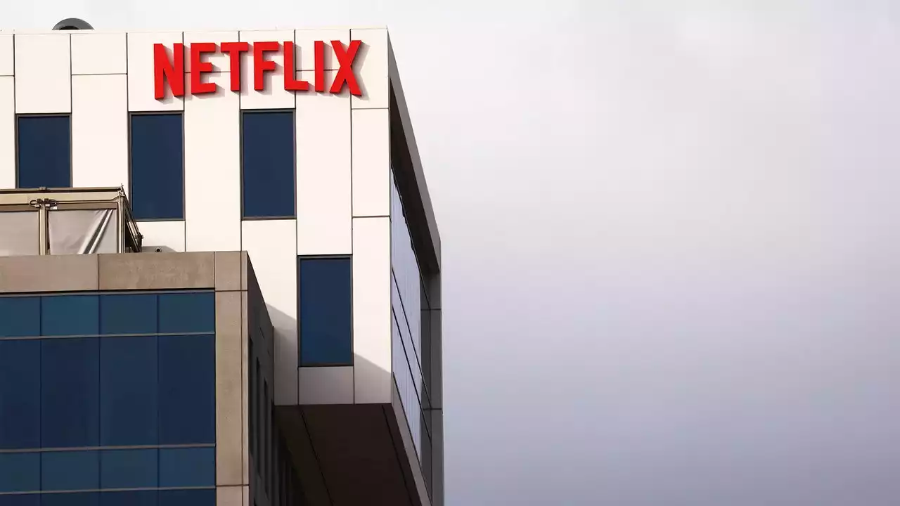 Netflix Wants You to Pay for Your Freeloading Friends