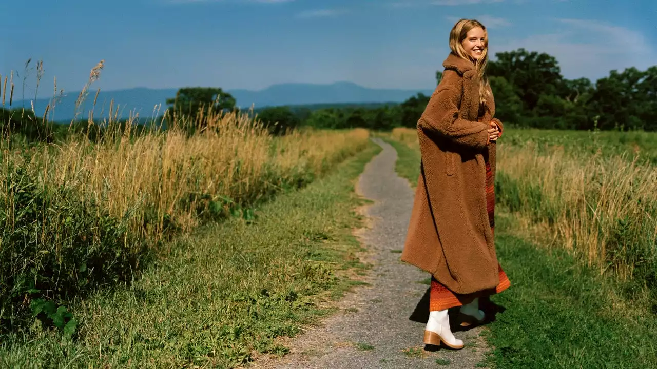 Just One Thing: A Teddy Bear Coat Is the Only One You’ll Need For Fall