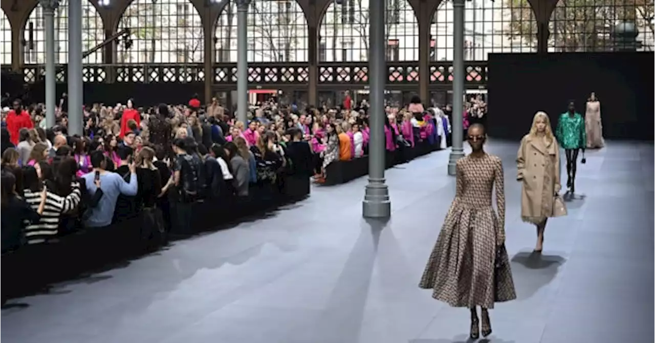 Logomania Soars to New Heights at Valentino Spring 2023