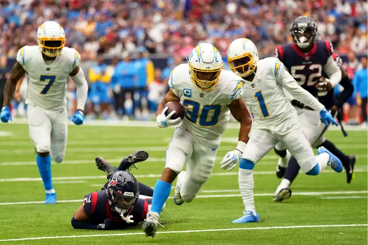 Austin Ekeler, Justin Herbert lead Chargers past Texans