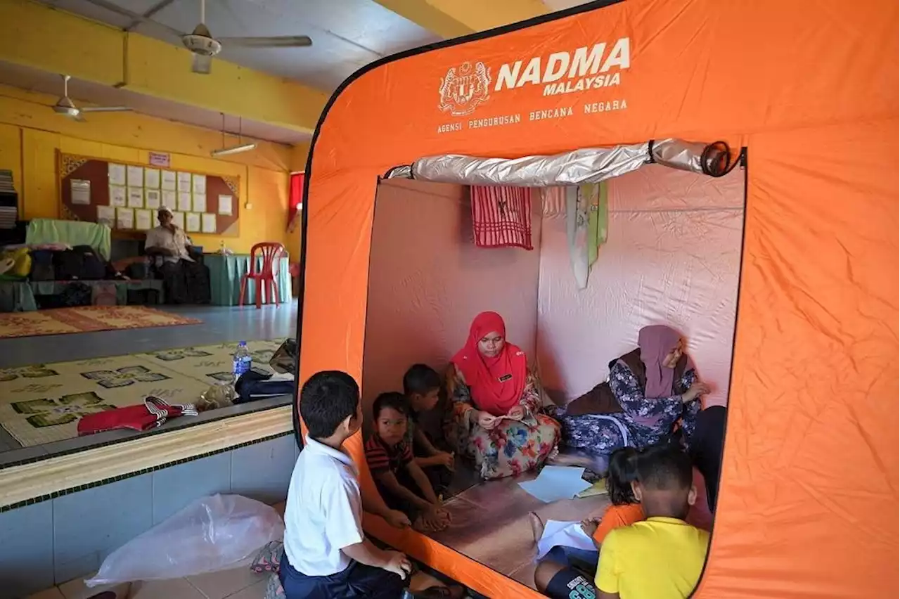 Two temporary flood evacuation centres opened in Johor