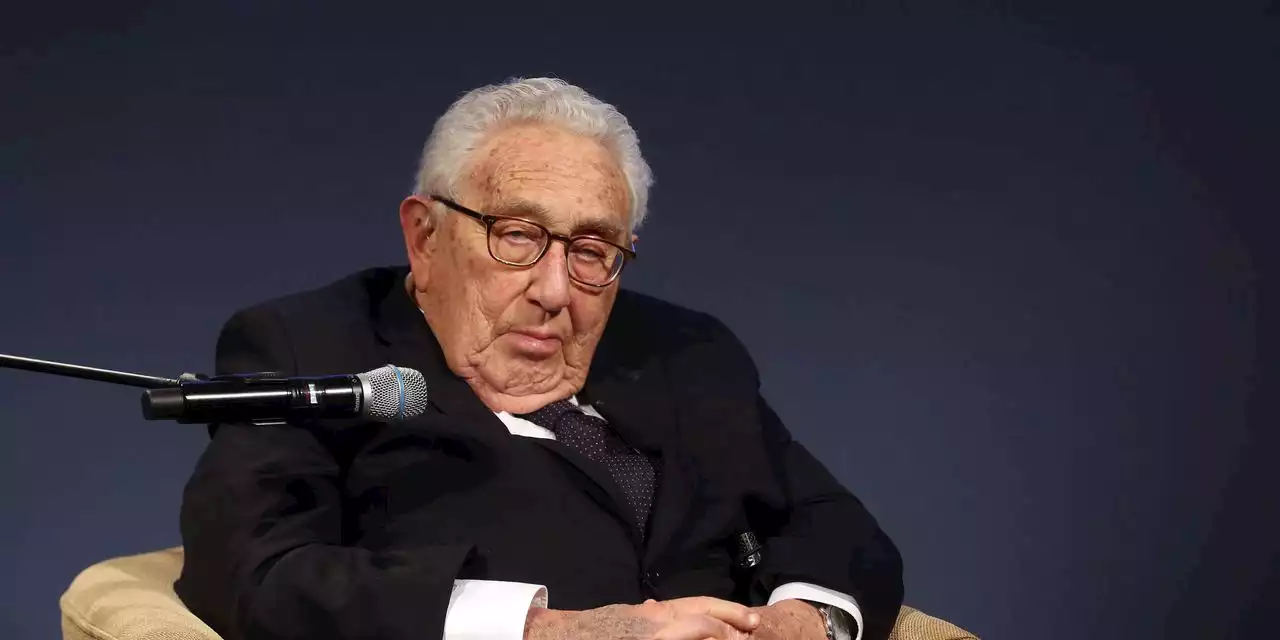 War between U.S. and China would produce a global 'devastation' worse than WWI, Kissinger says