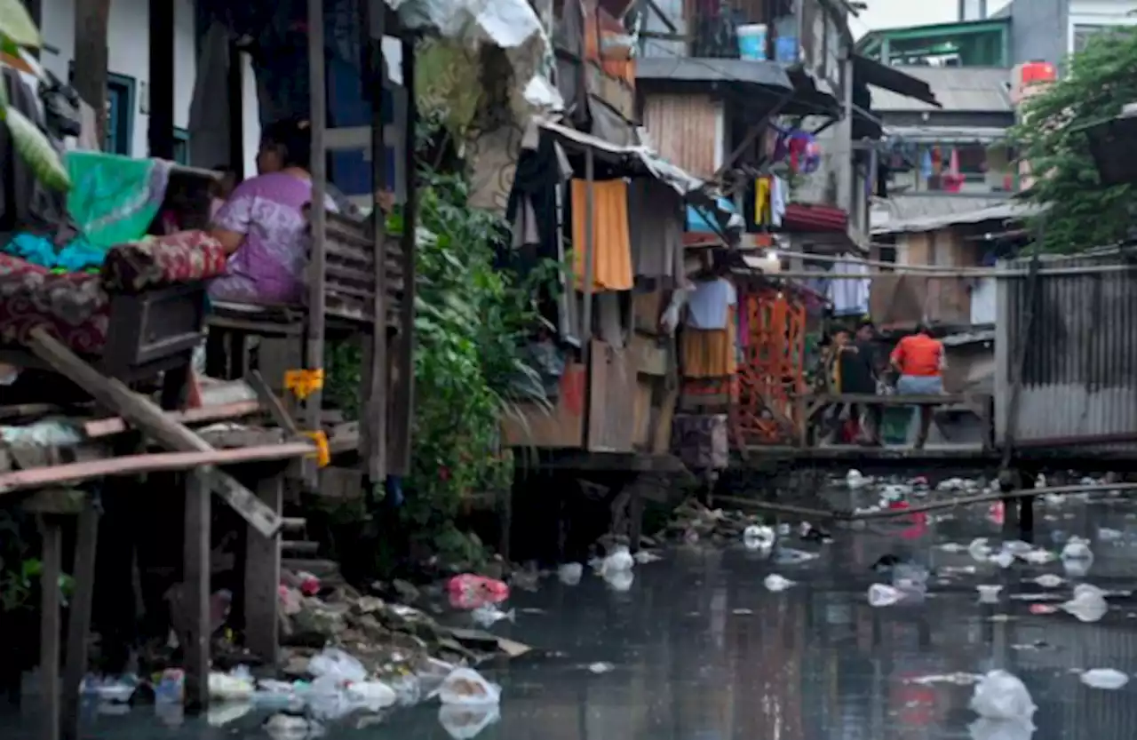 Pengamat: Ciptakan Lapangan Pekerjaan Seluasnya untuk Atasi Garis Kemiskinan