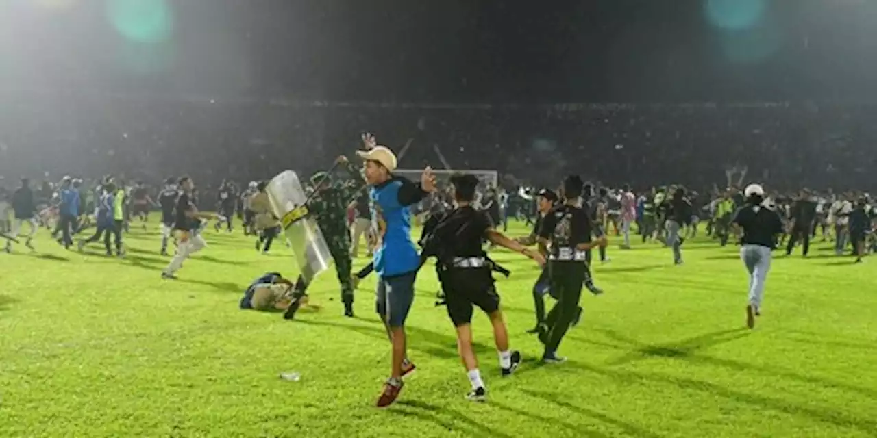 Polri Catat 323 Orang Luka-Luka dalam Tragedi Stadion Kanjuruhan | merdeka.com