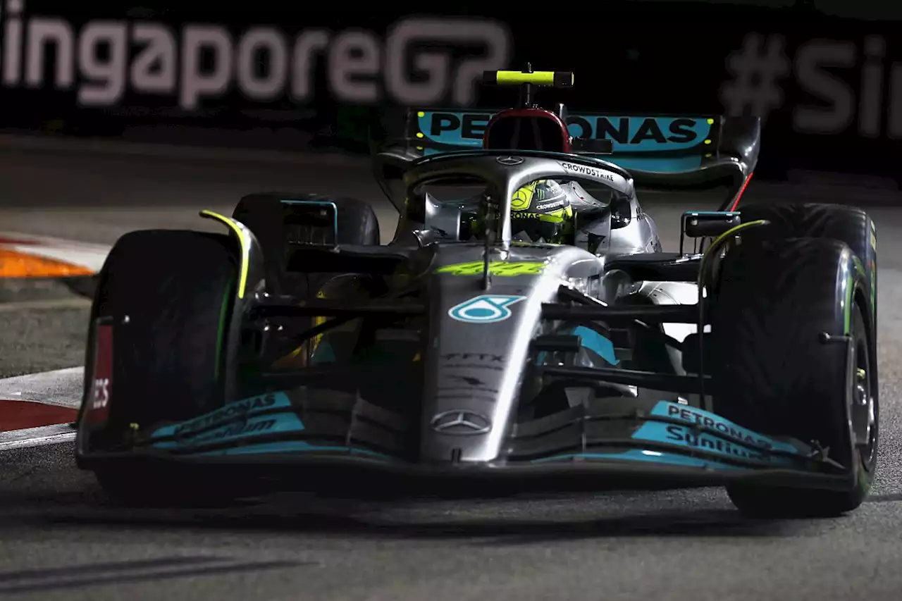 Hamilton won't &quot;punish himself&quot; for F1 Singapore GP mistake