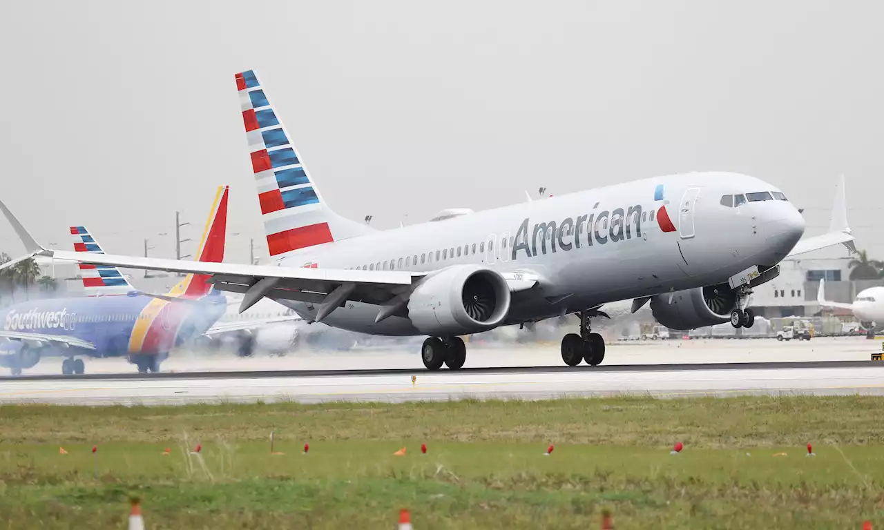 FBI: American Airlines Flight From DFW Airport to New Mexico Evacuated After Security Threat