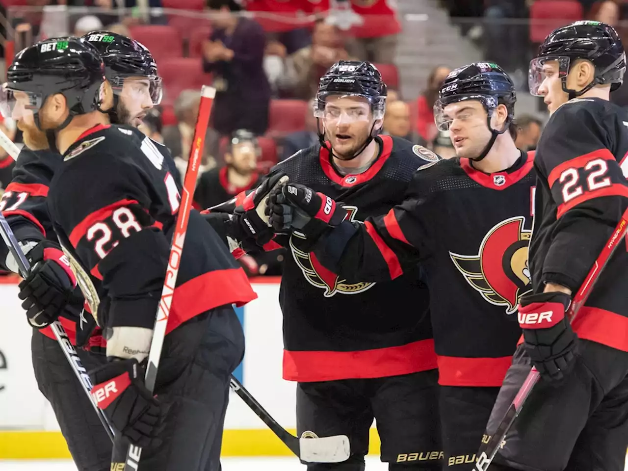 GARRIOCH: Alex DeBrincat's second goal of the night seals 5-4 victory for Senators over Habs