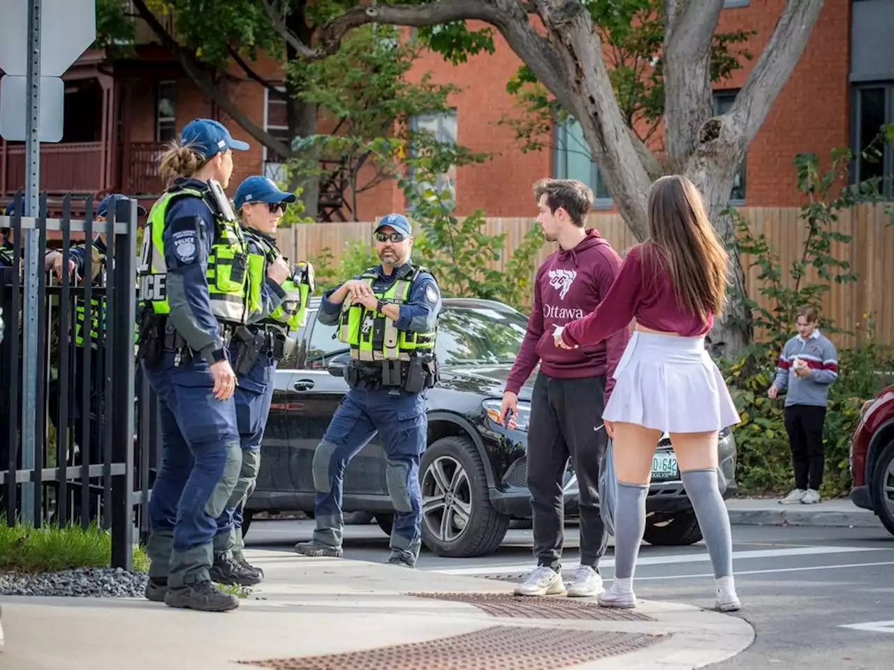 POST-GAME POWER PLAY: Heavy police presence, but after-Panda scene still heats up in Sandy Hill