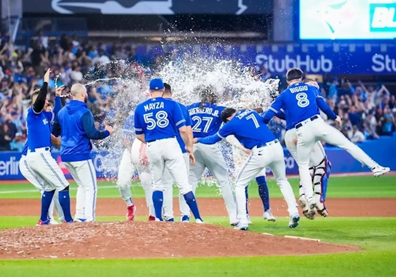 SIMMONS SAYS: For better or worse, anything is possible for the Jays in the playoffs