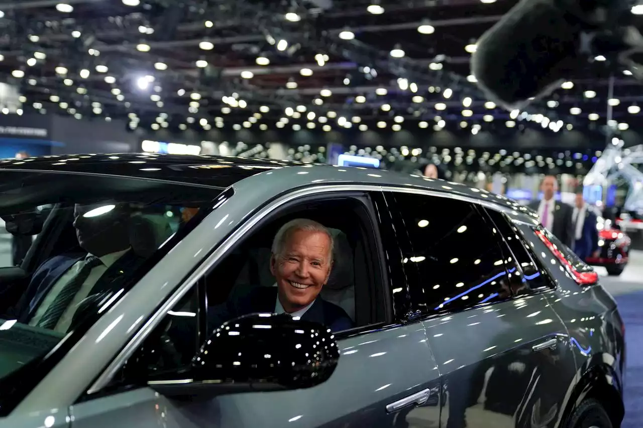 Biden pledge to make federal car, truck fleet electric gets off to slow start