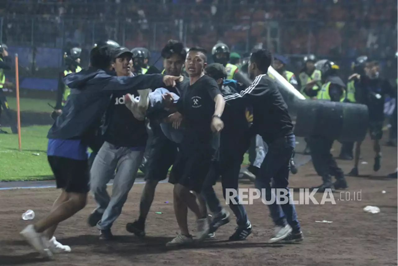 Kesaksian Aremania: Kami Diperlakukan tak Manusiawi |Republika Online