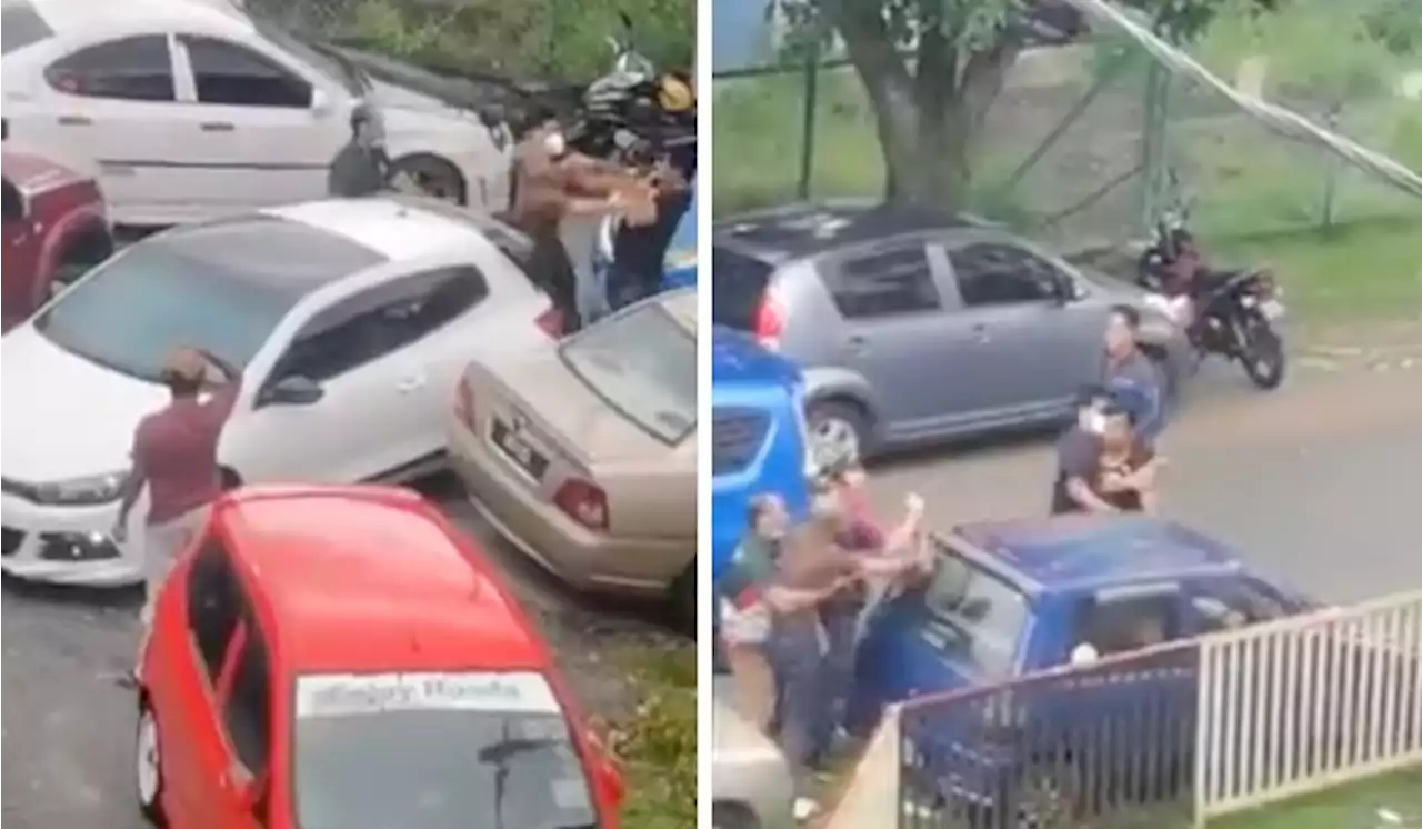 [Watch] Drivers Fight Each Other During Traffic Jam Outside A School In Gombak | TRP