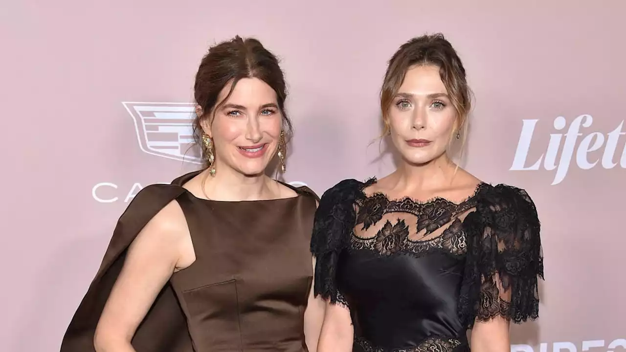 Kathryn Hahn Says Elizabeth Olsen Was 'Very Patient' During Her 40-Minute Pee Breaks On WandaVision Set