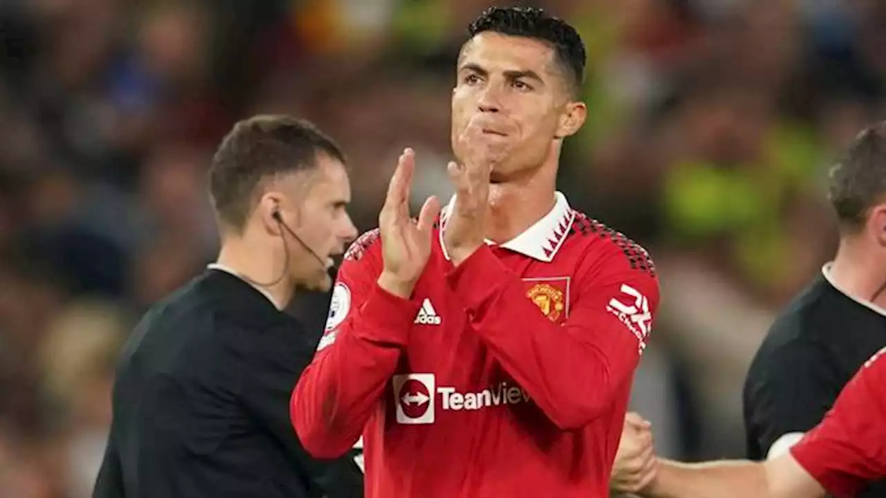 «Manter Ronaldo foi injusto e isso vai perseguir Ten Hag até ao fim» (Manchester United)