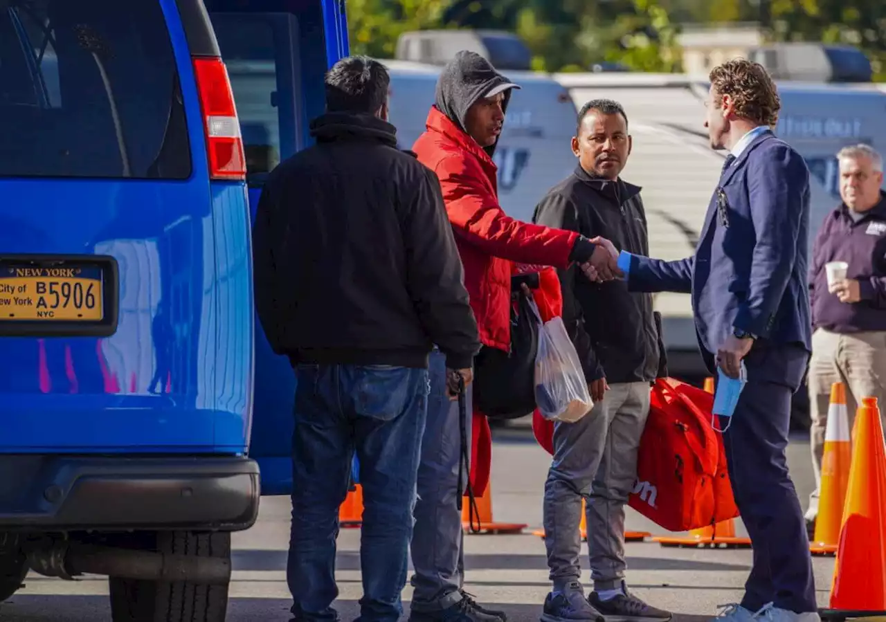 Tent city on Randall’s Island for migrants arriving in NYC gets first guests | amNewYork