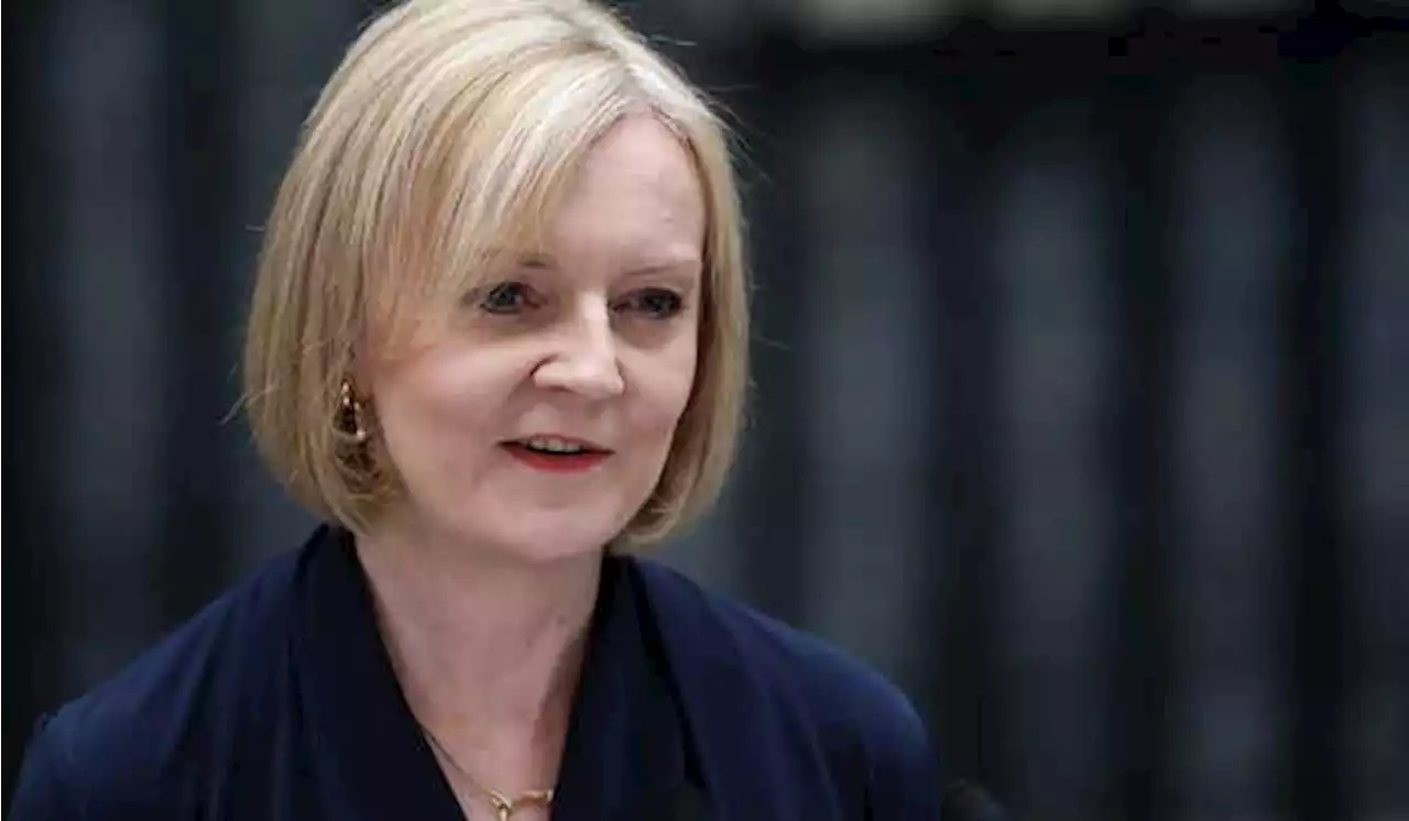 Liz Truss Mundur, PM Baru Inggris Dipilih Pekan Depan