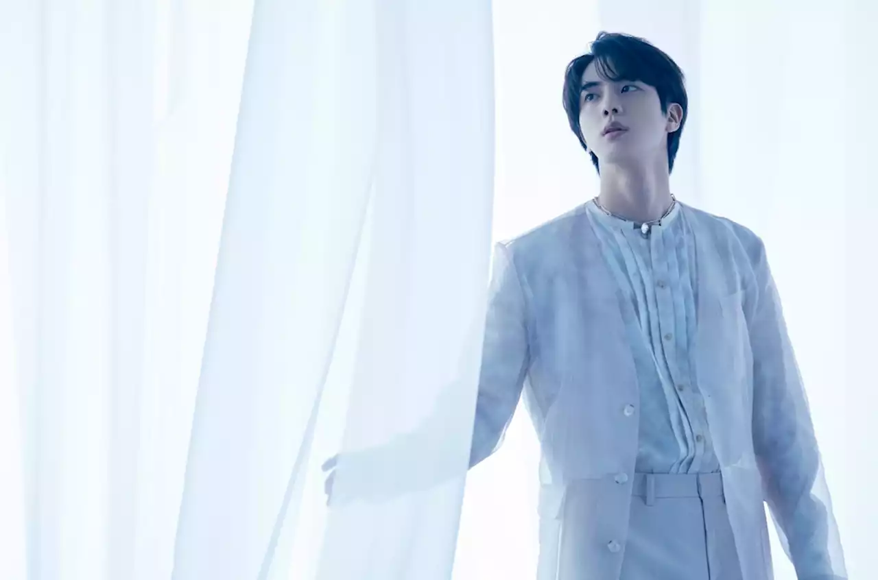 BTS‘ Jin to Debut ’The Astronaut’ Live During Coldplay Buenos Aires Show