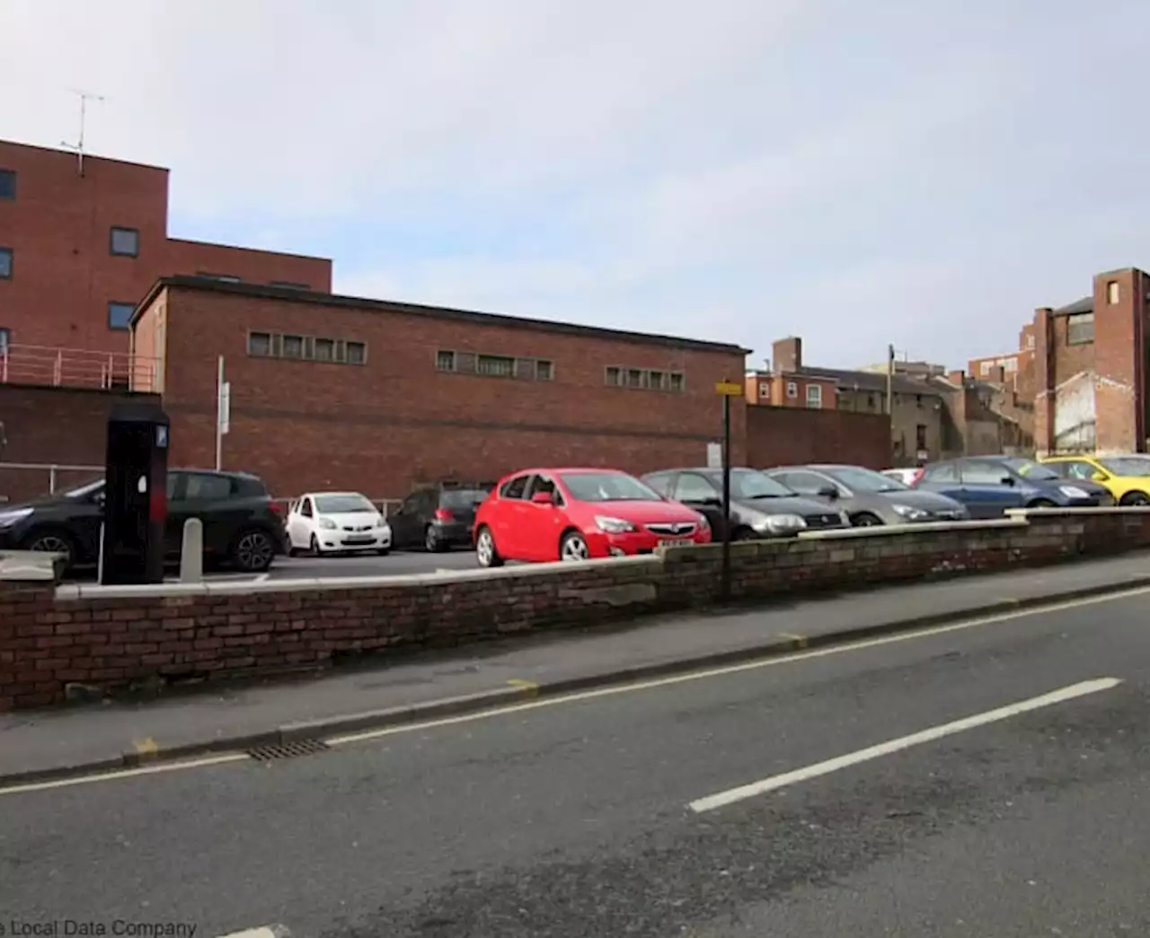 Glovers Court temporary car park set to continue