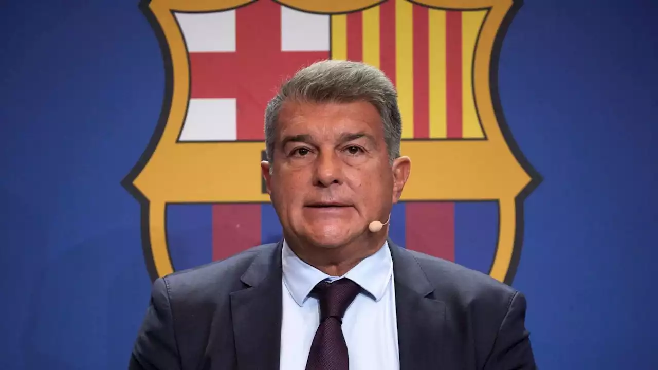 Joan Laporta mis à l'amende pour avoir visité les arbitres après le Clasico