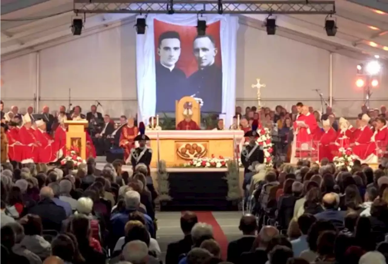 They died praying for others: Two Catholic priests martyred by Nazis beatified in Italy