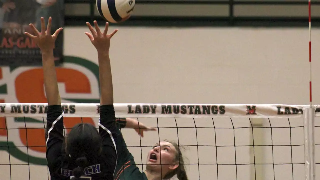 First Coast Varsity Weekly: Mandarin spikes way to long-awaited Gateway volleyball title