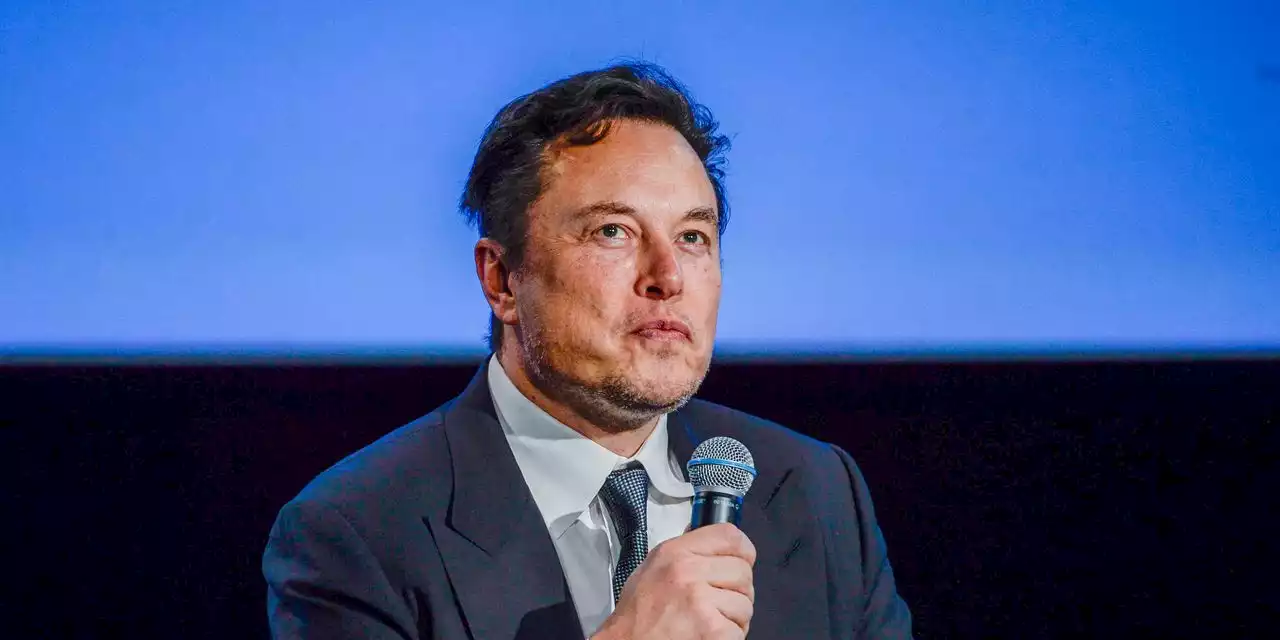 Elon Musk pumps Tesla stock with ridiculous $4 trillion target. Is a dump coming next?