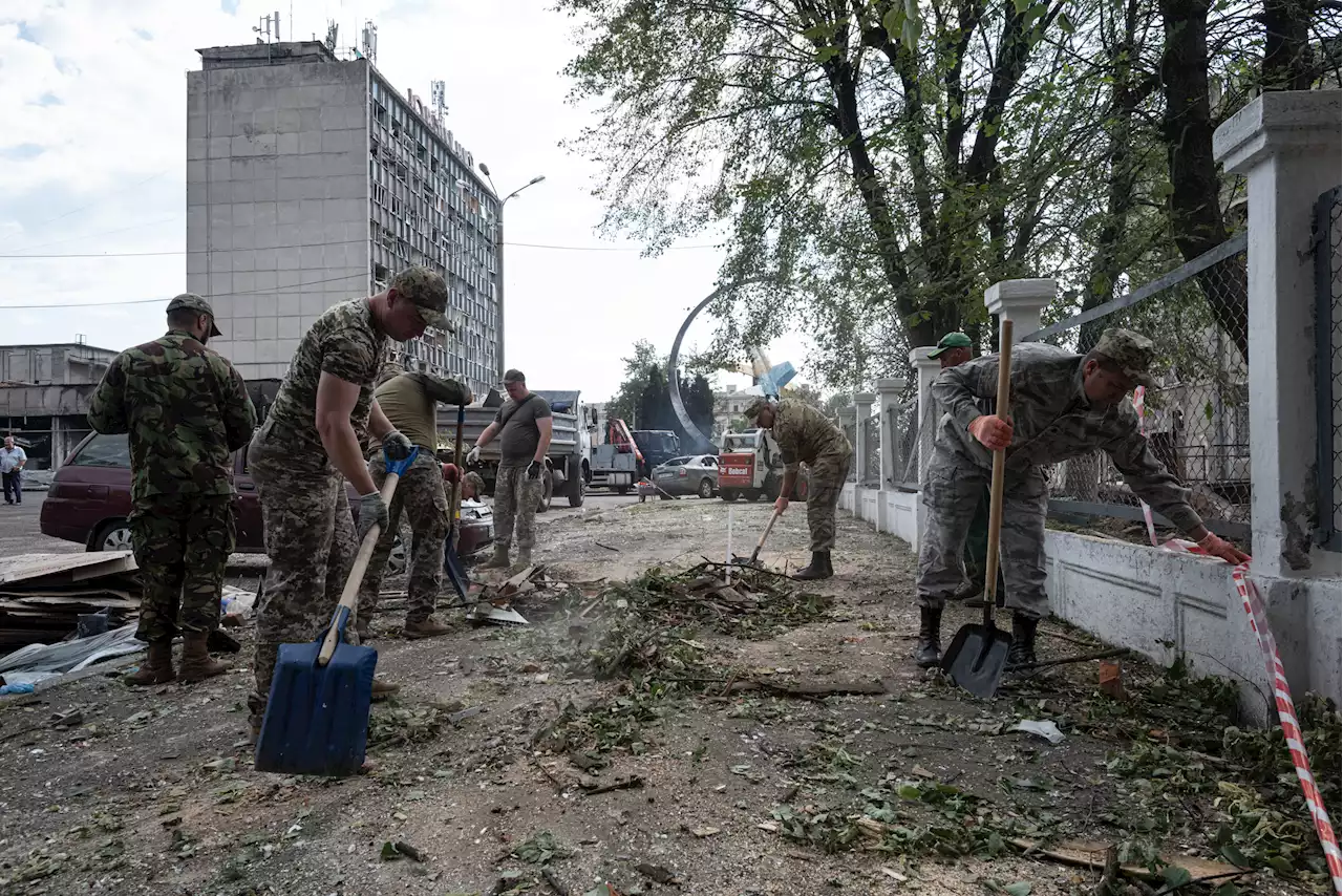 Ukraine cracking down on civilians who share videos of Russian strikes