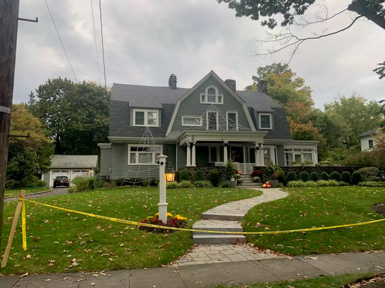 Westfield, N.J., residents are sick of Netflix fans driving to ‘The Watcher’ house