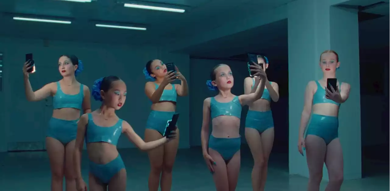 Christina Aguilera Releases Powerful New ‘Beautiful’ Music Video Focused On The Impact Of Social Media On Teens