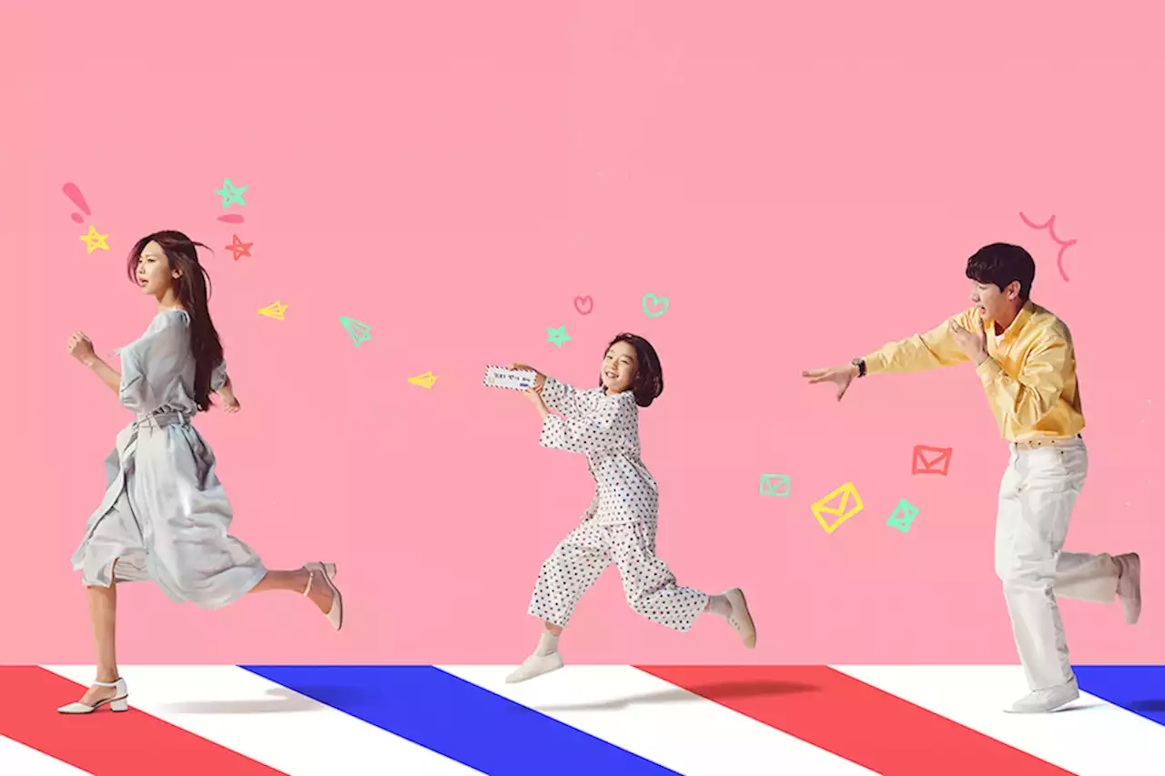 Sooyoung, Yoon Bak, And Shin Yeon Woo Are Like A Playful Family In Upcoming Rom-Com Poster