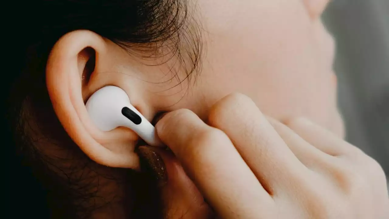 AirPods Pro 2 have a big problem on Google Pixel 6 and 7, but there's a fix