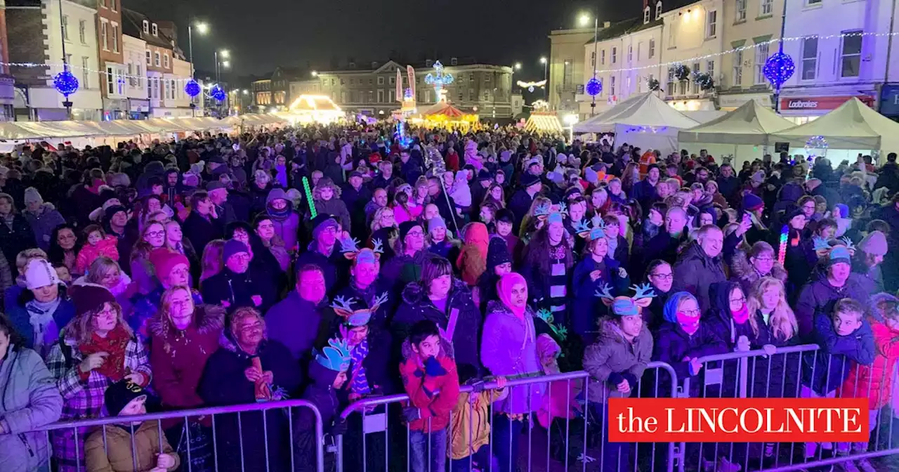 Boston promises Merry Christmas despite fewer lights