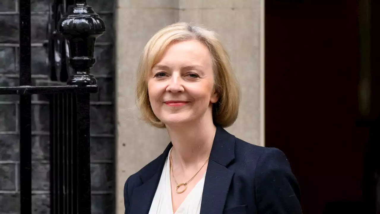 Liz Truss, plus fragilisée que jamais à son poste de Première ministre au Royaume-Uni