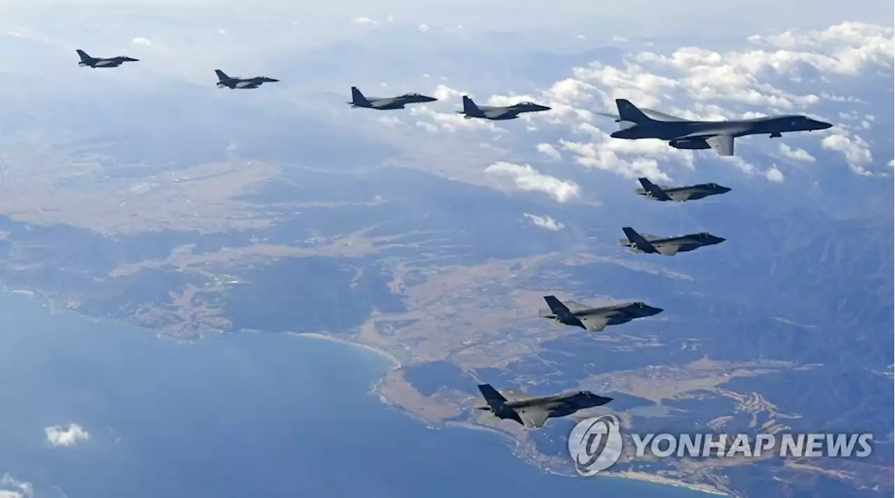 美전략사 '괌에 B-1B 배치, 글로벌 안정·안보 지원' | 연합뉴스