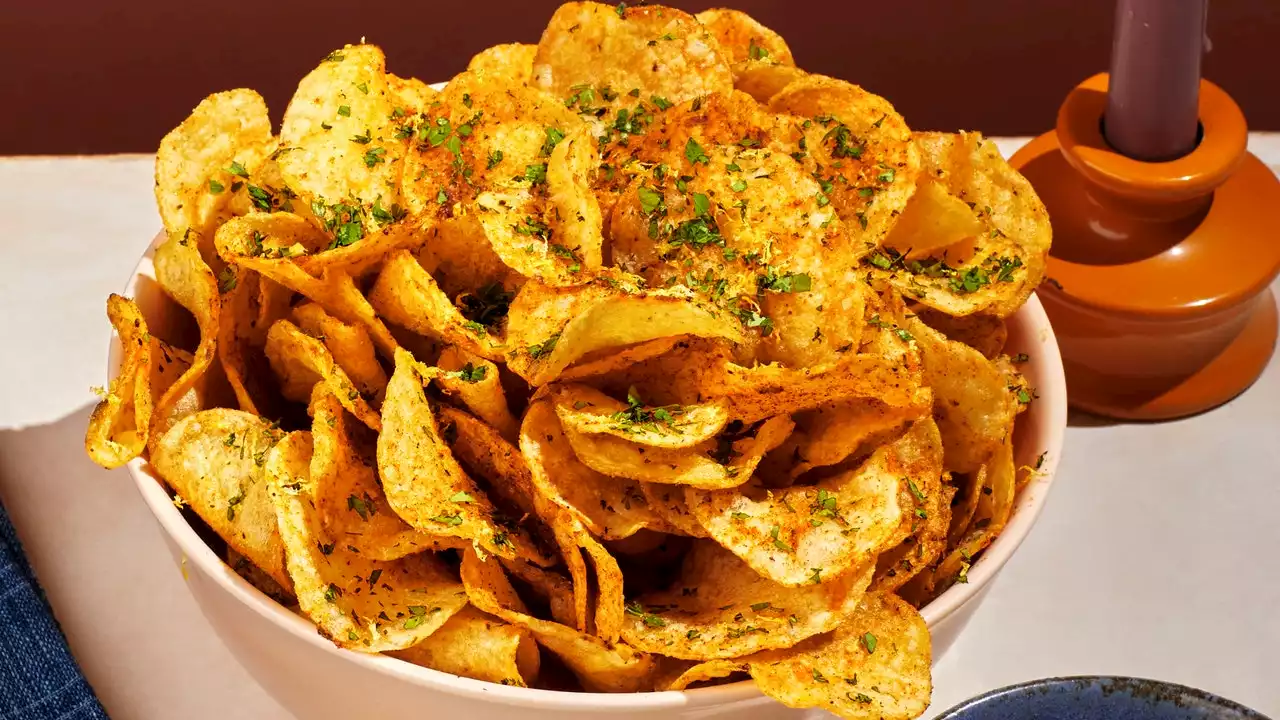 Old Bay Chips With Lemon Mayo